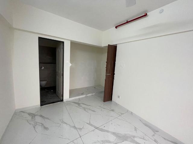 Rental | 1 BHK 640 Sq.Ft. Apartment in Shreeji BKC Crown
