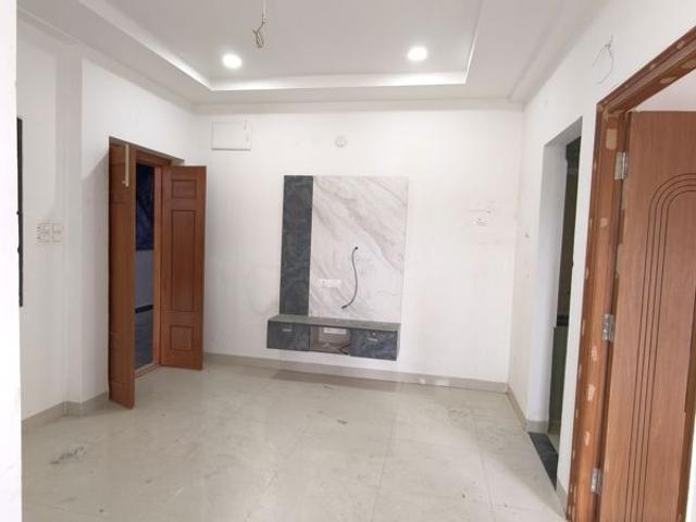 Rental | 1 BHK 658 Sq.Ft. Apartment in Padma Nilayam Kondapur