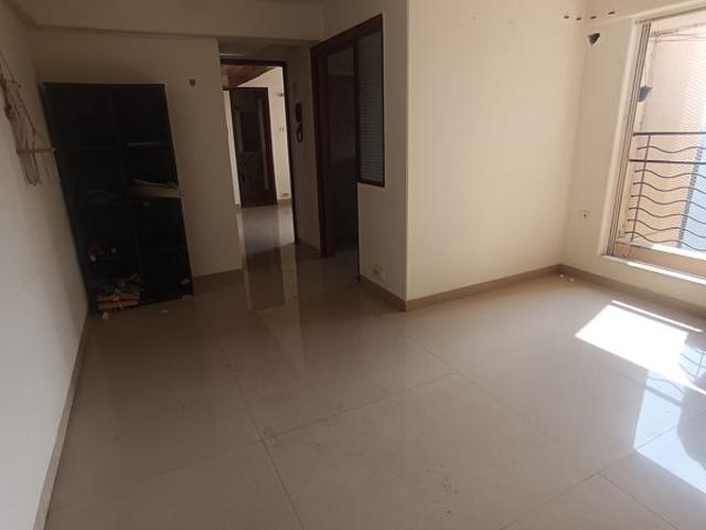 Rental | 1 BHK 650 Sq.Ft. Apartment in Agarwal Trinity Towers