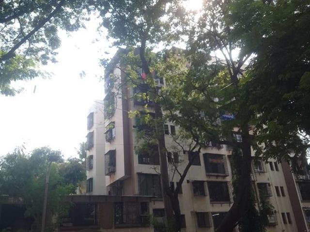 Rental | 1 BHK + 650 Sq.Ft. Apartment in Amrut CHS Dahisar