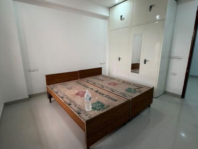 Rental | 1 BHK + 650 Sq.Ft. Apartment in Ansal Plaza Sector 23