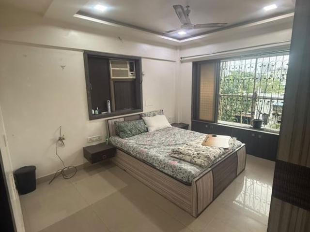Rental | 1 BHK 650 Sq.Ft. Apartment in Bandra West