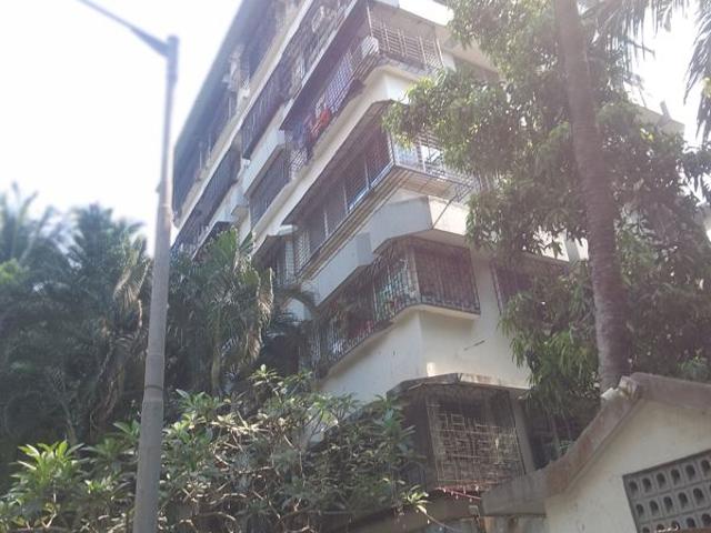 Rental | 1 BHK + 650 Sq.Ft. Apartment in Exotica CHS