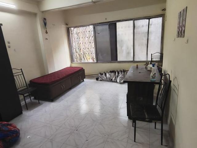 Rental | 1 BHK 650 Sq.Ft. Apartment in Jankalyan Nagar