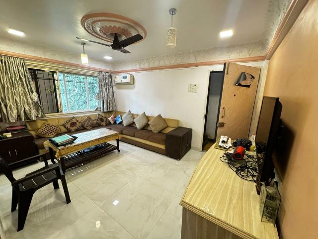 Rental | 1 BHK 650 Sq.Ft. Apartment in Kalumal Estate