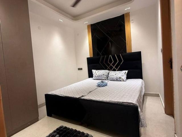 Rental | 1 BHK + 650 Sq.Ft. Apartment in Saket