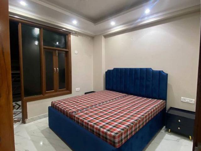 Rental | 1 BHK 650 Sq.Ft. Apartment in Saket