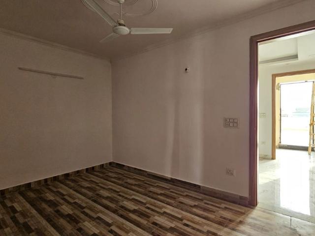 Rental | 1 BHK 650 Sq.Ft. Apartment in Saket