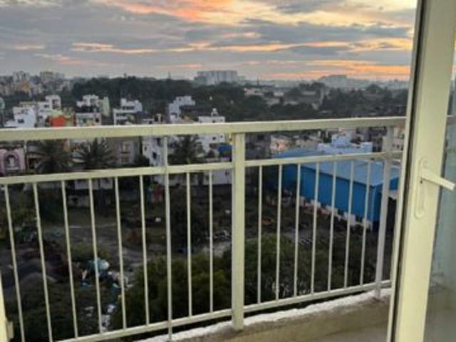 Rental | 1 BHK 650 Sq.Ft. Apartment in SJR Blue Waters