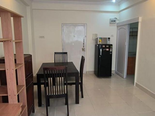 Rental | 1 BHK 650 Sq.Ft. Apartment in Sneh Sadan Apartments
