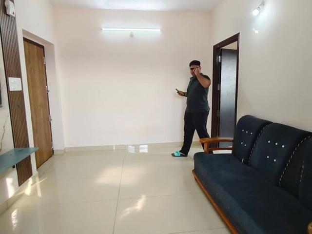 Rental | 1 BHK 680 Sq.Ft. Apartment in BM Residency Kondapur
