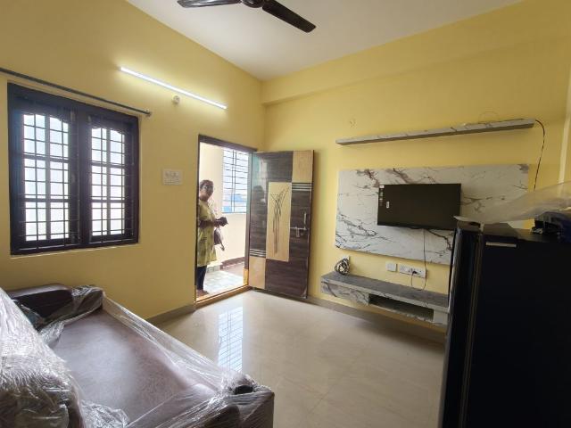 Rental | 1 BHK 690 Sq.Ft. Apartment in BM Residency Kondapur