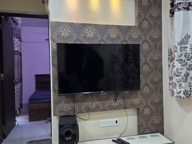 Rental | 1 BHK + 700 Sq.Ft. Apartment in Venkatesh Oxy Valley Phase 1