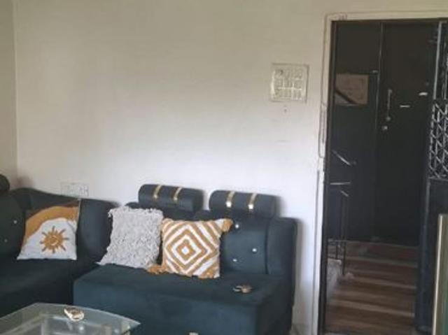 Rental | 1 BHK + 700 Sq.Ft. Apartment in Bandra West