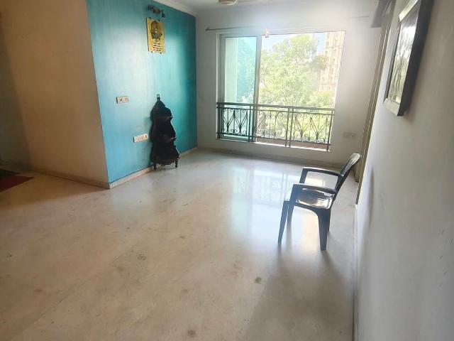 Rental | 1 BHK + 700 Sq.Ft. Apartment in Hiranandani Meadows