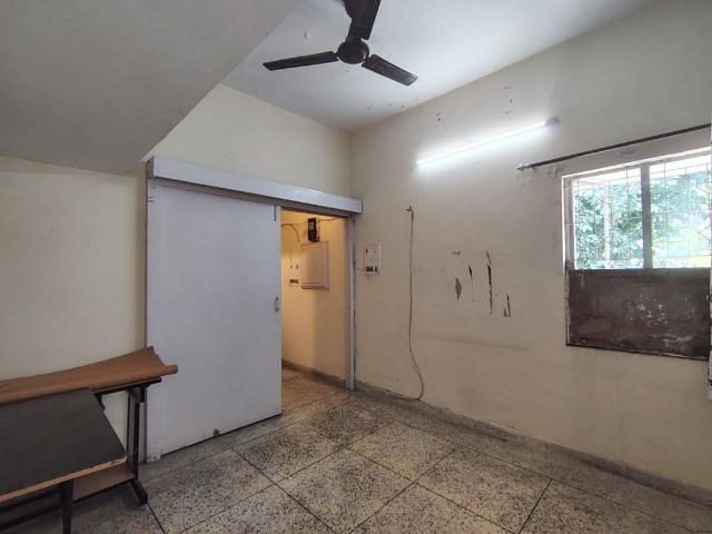 Rental | 1 BHK 700 Sq.Ft. Apartment in Katwaria Sarai