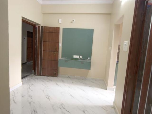 Rental | 1 BHK 700 Sq.Ft. Apartment in Padma Nilayam Kondapur