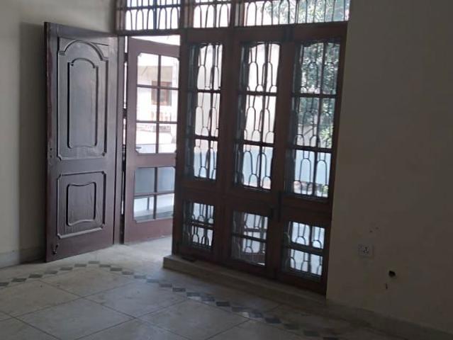 Rental | 1 BHK + 733 Sq.Ft. Independent House in Sector 4