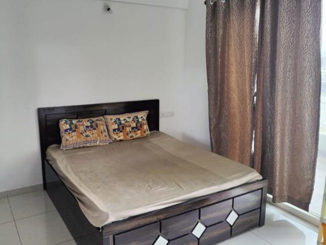 Rental | 1 BHK 750 Sq.Ft. Apartment in Old Sangvi