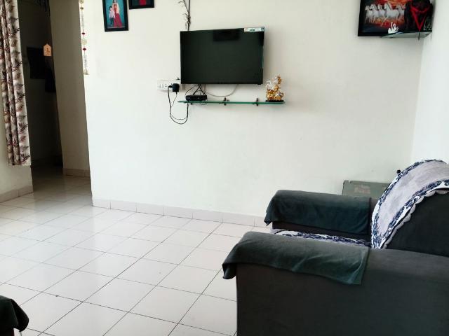 Rental | 1 BHK 800 Sq.Ft. Apartment in Kshitij CHS