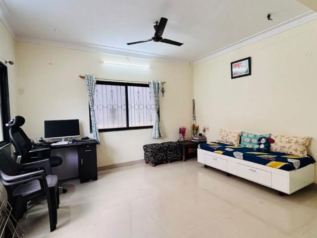Rental | 1 BHK + 800 Sq.Ft. Apartment in Sahyog Park