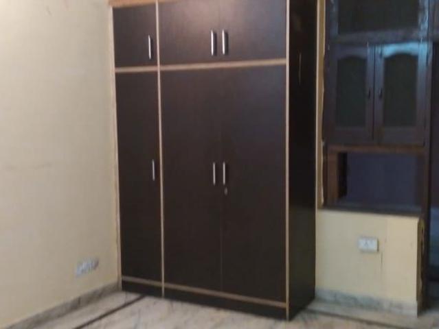Rental | 1 BHK + 854 Sq.Ft. Independent House in Sector 4