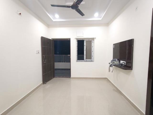 Rental | 1 BHK 856 Sq.Ft. Apartment in Padma Nilayam Kondapur