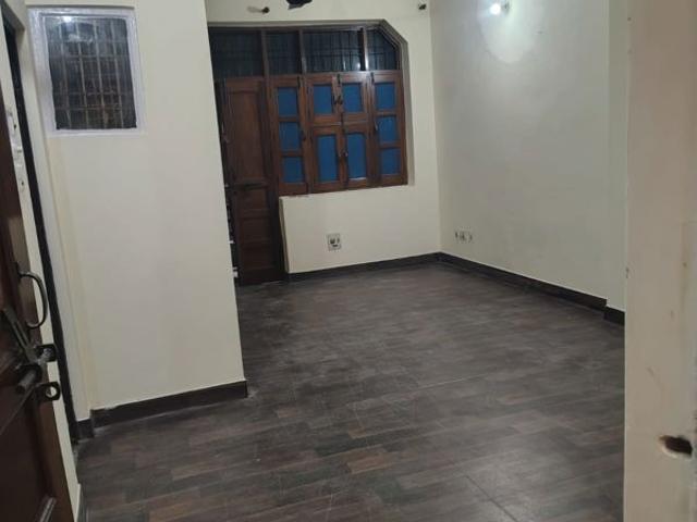 Rental | 1 BHK + 850 Sq.Ft. Independent House in Sector 12