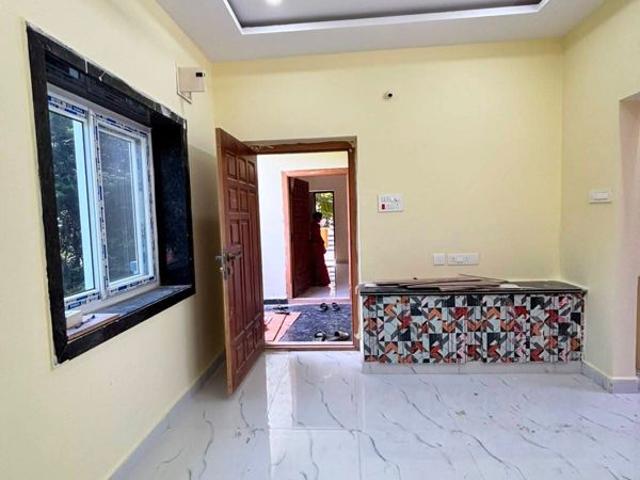 Rental | 1 BHK 865 Sq.Ft. Apartment in Golden Tulip Kondapur