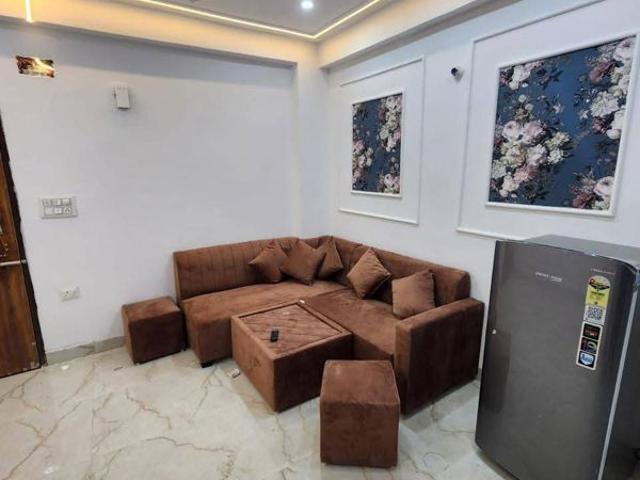 Rental | 1 BHK 900 Sq.Ft. Apartment in Alphacorp Sky1