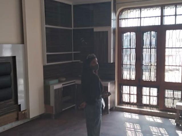 Rental | 1 BHK + 928 Sq.Ft. Independent House in Sector 4