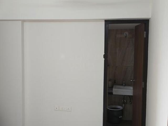 Rental | 1 BHK 950 Sq.Ft. Apartment in Lodha Amara