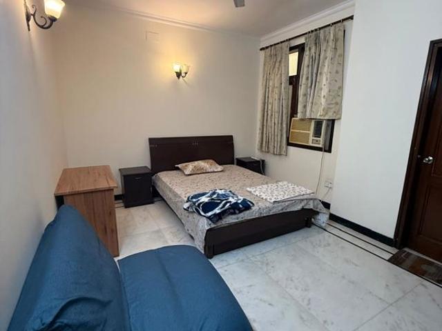 Rental | 1 BHK + Basement 217 Sq.Yd. Independent House in Greater Kailash Part 3