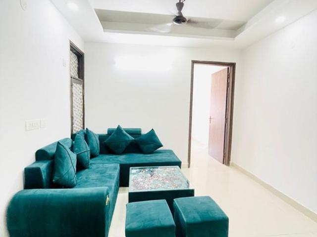 Rental | 1 BHK + Basement 500 Sq.Ft. Apartment in Saket