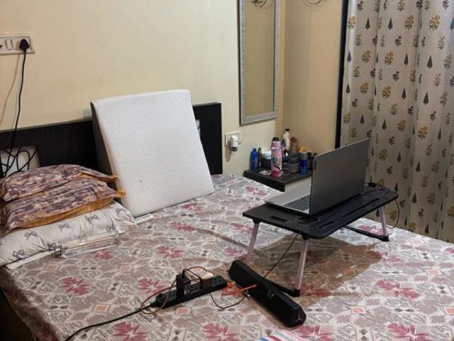 Rental | 1 BHK + Extra Room 725 Sq.Ft. Apartment in Shree Shaswat Phase II