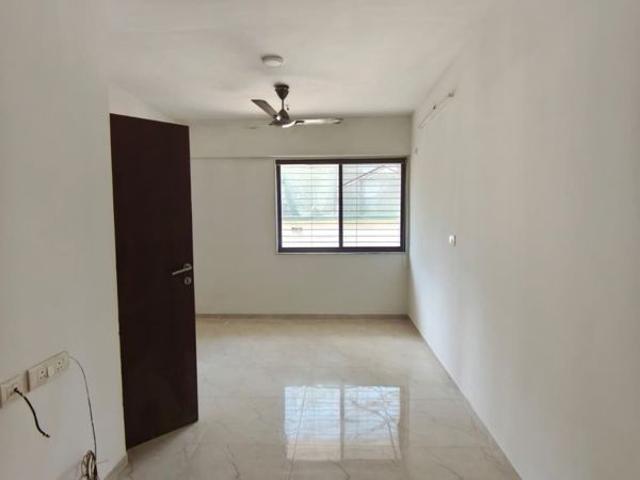Rental | 1 BHK + Extra Room 391 Sq.Ft. Apartment in Chandak 34 Park Estate