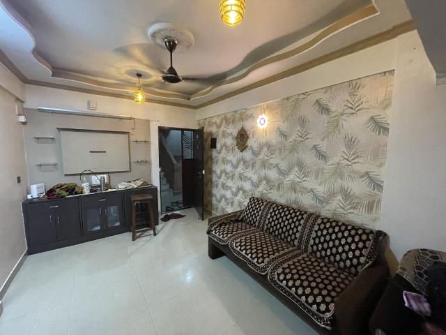Rental | 1 BHK + Extra Room,Store Room 450 Sq.Ft. Apartment in Kharghar