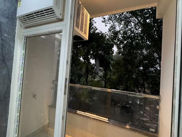 Rental | 1 BHK + Servant Room,Extra Room 450 Sq.Ft. Apartment in Chattarpur