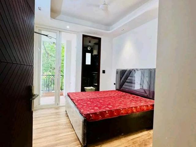Rental | 1 BHK + Servant Room,Extra Room 450 Sq.Ft. Apartment in Chattarpur