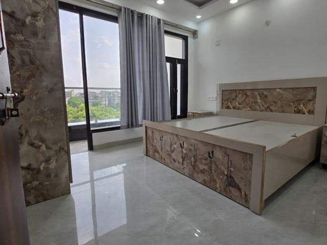 Rental | 1 BHK + Servant Room,Extra Room 500 Sq.Ft. Apartment in Chattarpur