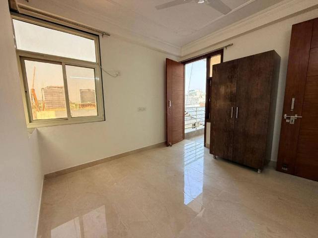 Rental | 1 BHK + Servant Room,Extra Room,Store Room 500 Sq.Ft. Apartment in Chattarpur