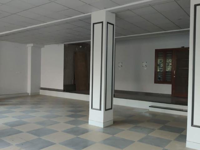 Rental | 1 BHK + Servant Room 1090 Sq.Ft. Independent House in Gomti Nagar