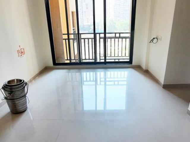 Rental | 1 BHK + Servant Room 370 Sq.Ft. Apartment in Metropolis Bayside