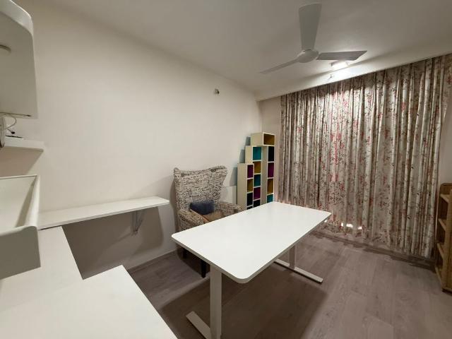 Rental | 1 BHK + Servant Room 380 Sq.Ft. Apartment in Cosmos Park