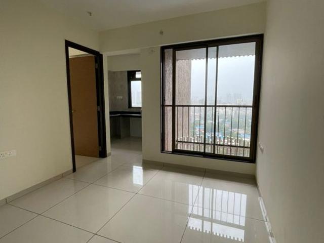 Rental | 1 BHK + Servant Room 419 Sq.Ft. Apartment in Chandak 34 Park Estate