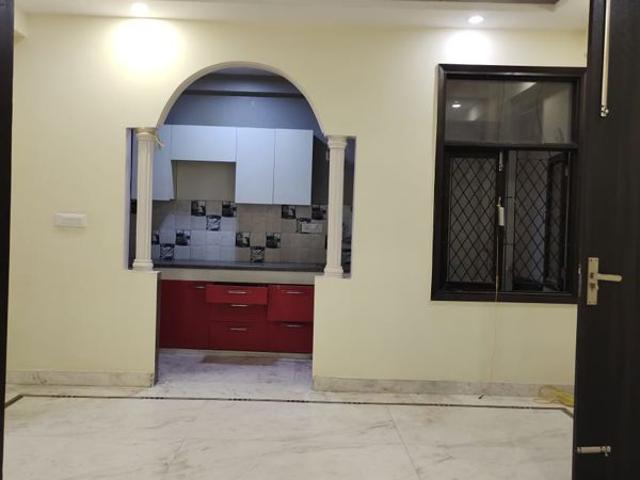 Rental | 1 BHK + Servant Room 550 Sq.Ft. Apartment in Chattarpur