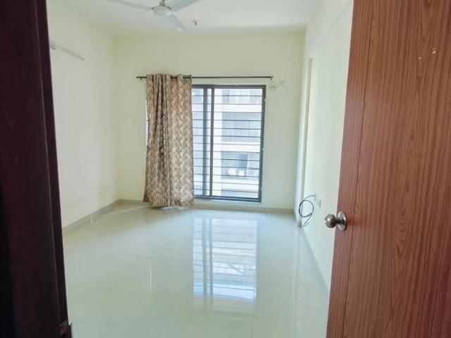 Rental | 1 BHK + Servant Room 560 Sq.Ft. Apartment in Space Elena