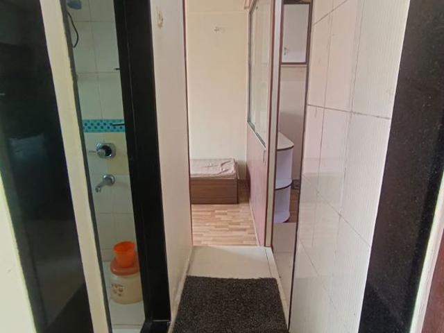 Rental | 1 BHK + Study Room 550 Sq.Ft. Apartment in Colaba