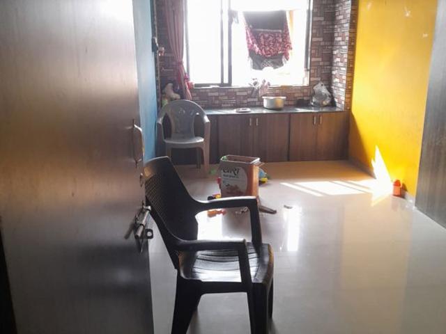 Rental | 1 BHK + Study Room 300 Sq.Ft. Apartment in Kurla West