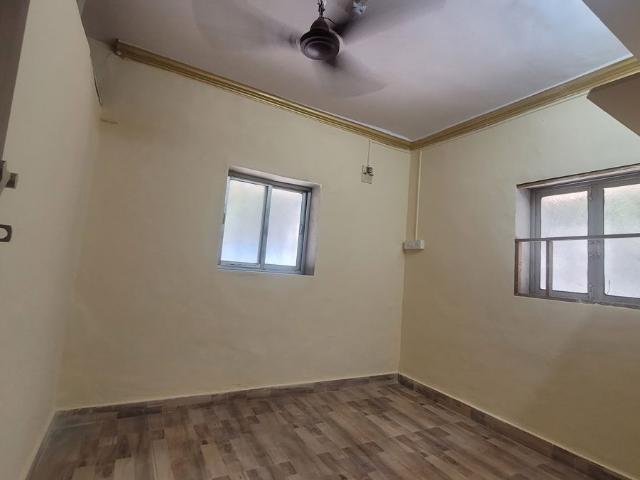 Rental | 1 BHK + Store Room 400 Sq.Ft. Apartment in Shiv Shrushti
